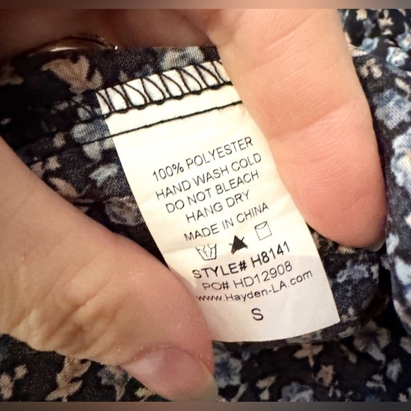 Hayden Los Angeles Black Floral Long Sleeve Dress midi size small nwt - Picture 5 of 5